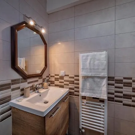 The Rustick House - Near The Elf Mill Tríkala